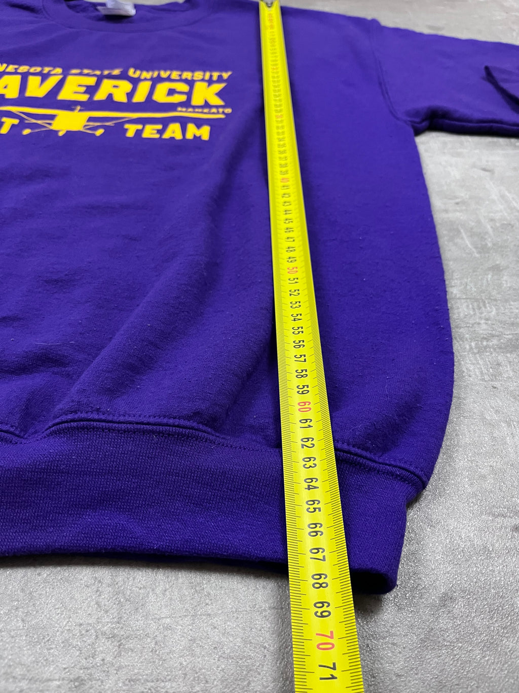 Vintage Gildan Pullover Maverick Flight Team Violett 3
