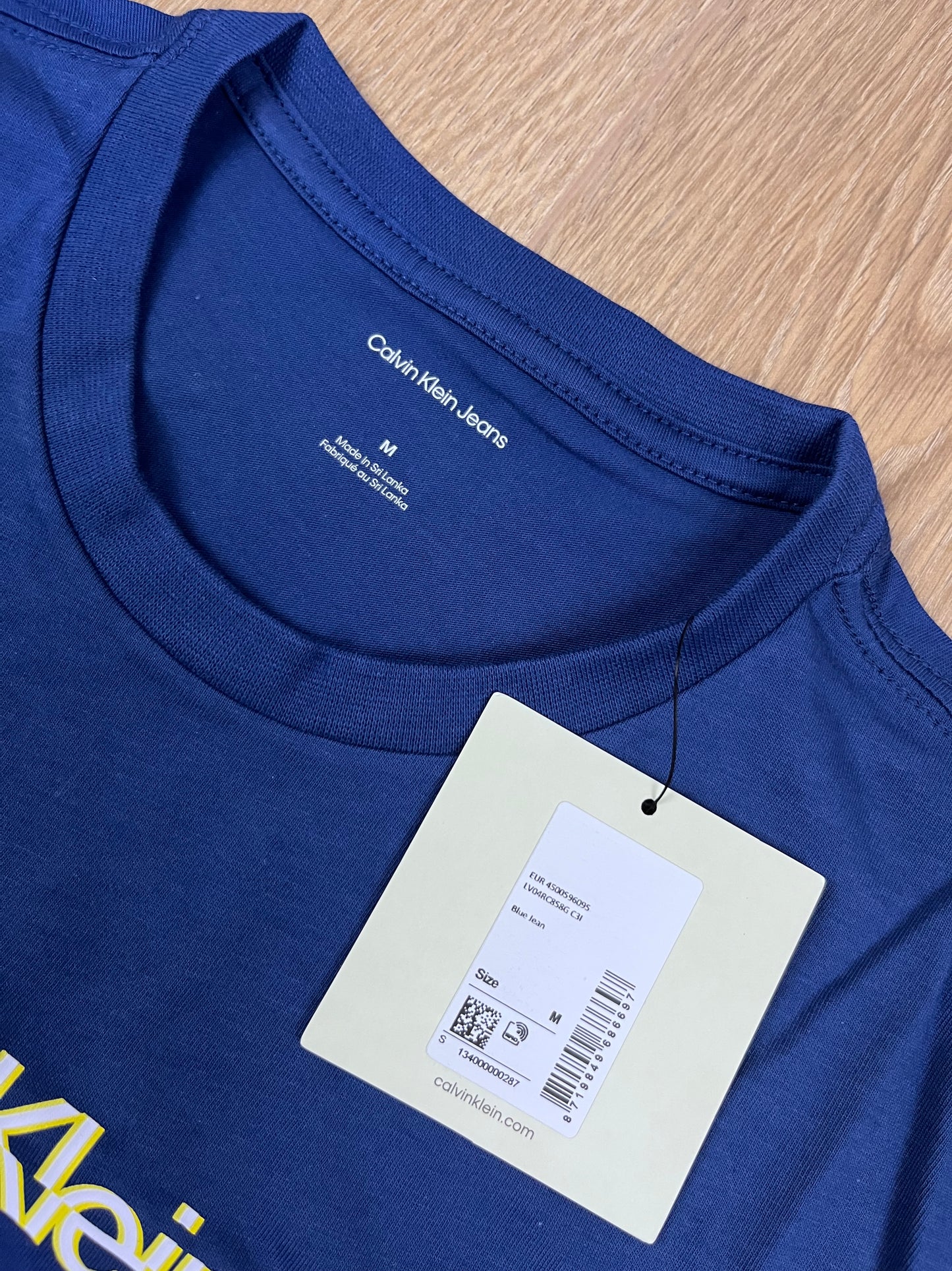 Calvin Klein Jeans Herren T-Shirt in Königsblau (Größe M) – Outline Yellow Logo