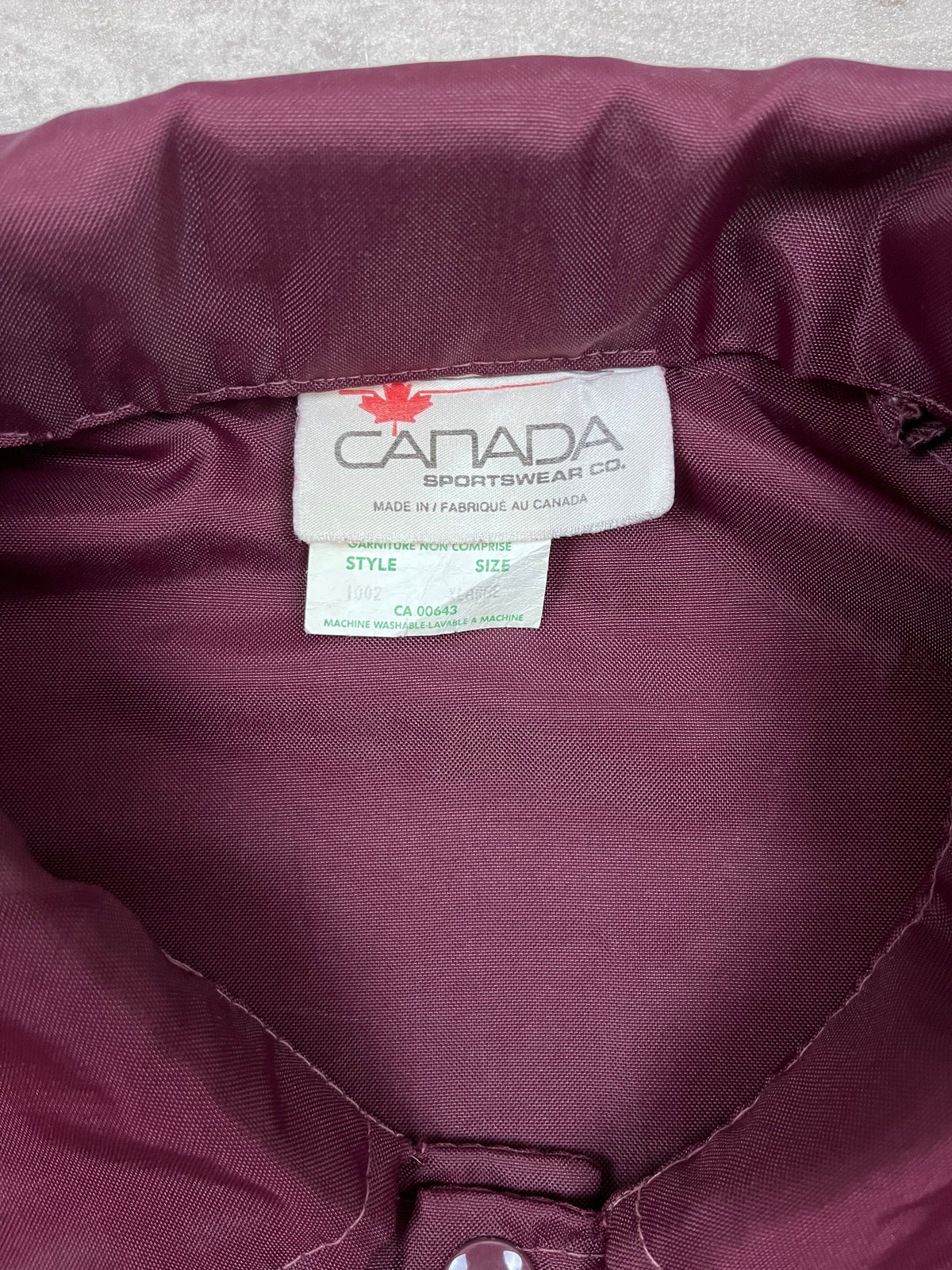 Vintage Canada Sportswear Coachjacke Kendal Eagles Bordeaux 1