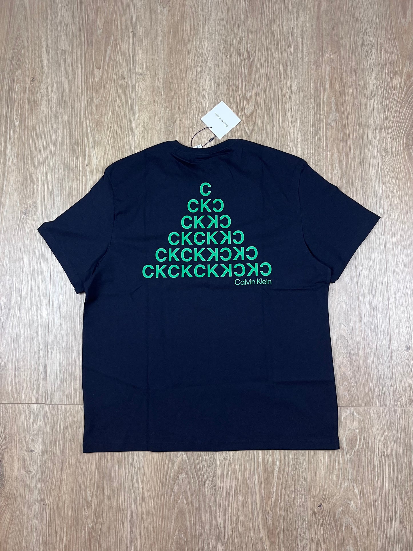 Calvin Klein Jeans Herren T-Shirt in Schwarz (Größe M) – Neon Green Pyramid Logo