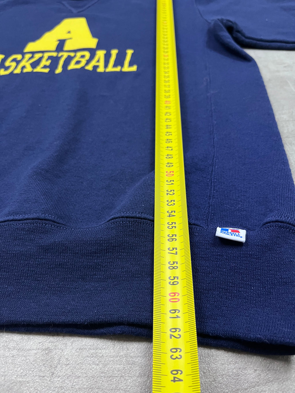 Vintage Russell Athletic Pullover A Basketball 13