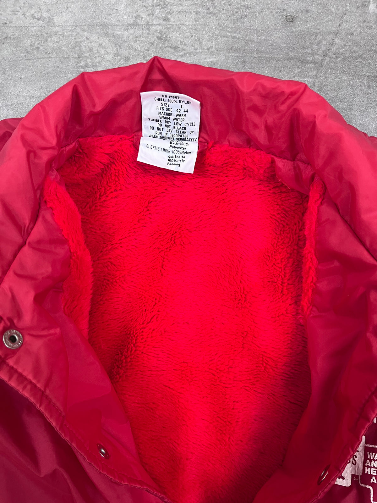 Vintage Wise Wear Coachjacke Ron’s Feed Service Rot 1