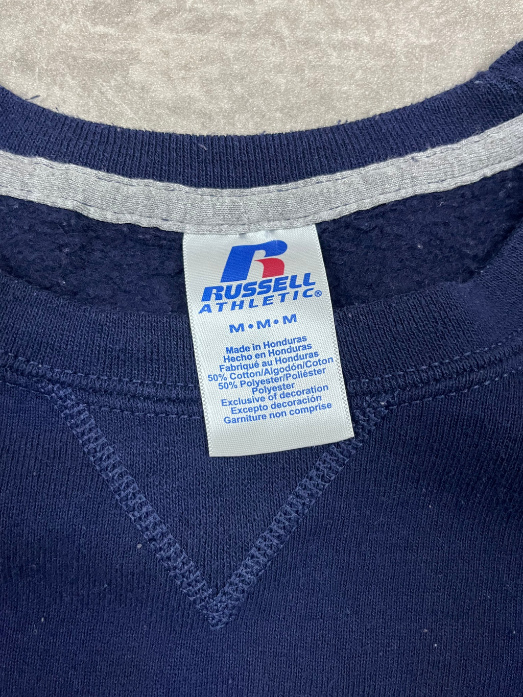 Vintage Russell Athletic Pullover Utah State Mom 20