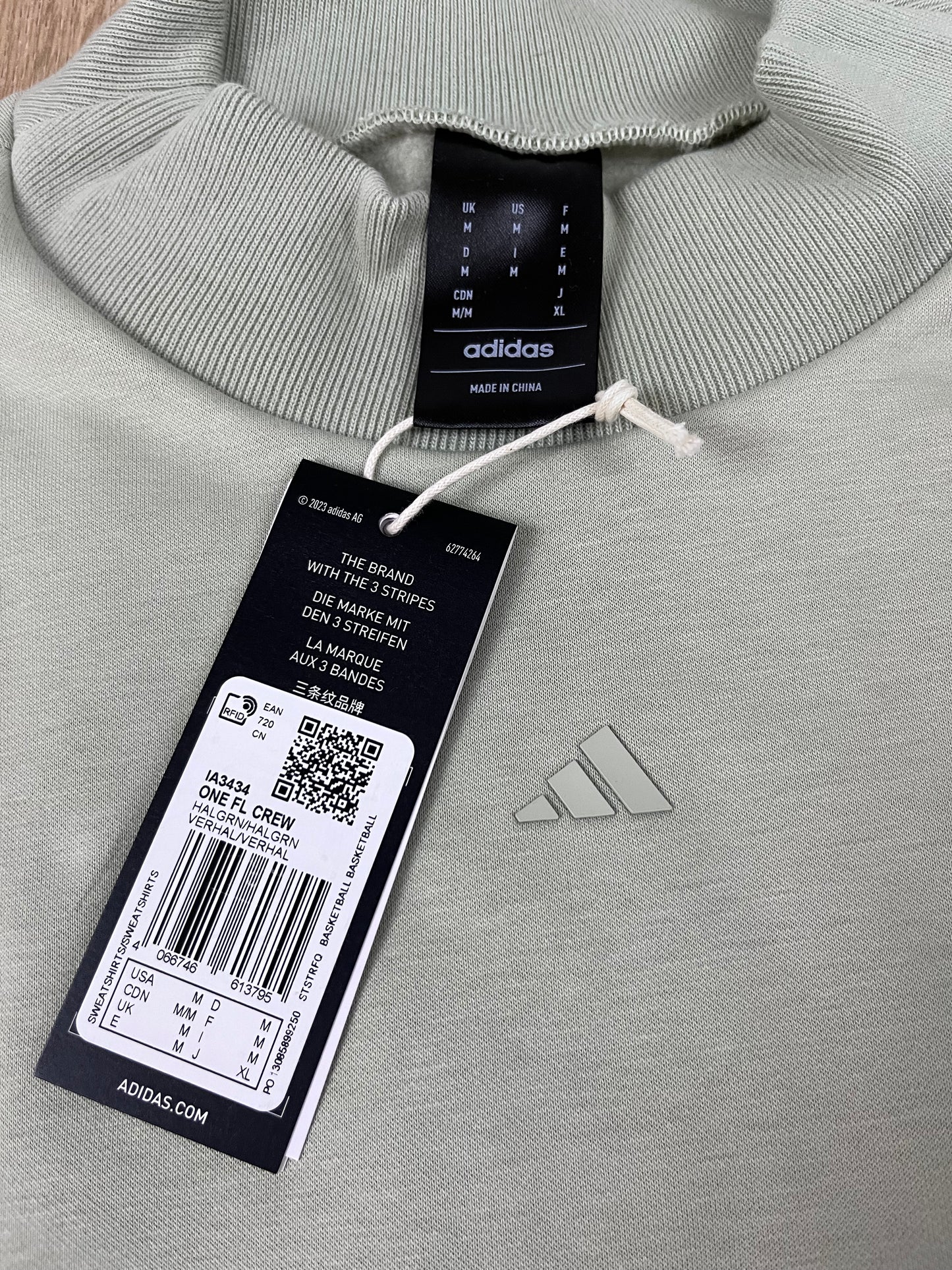 Adidas Basketball One FL Crew Sweatshirt Herren Grün (Größe M)